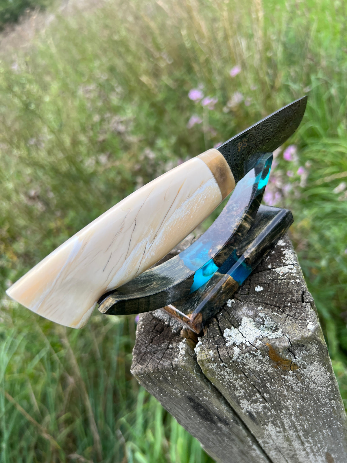 Smuk Outdoor kniv i mammut